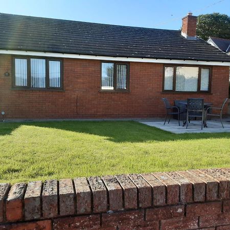 3-Bed Bungalow Near Conwy Valley Close To Castle Colwyn Bay Zewnętrze zdjęcie