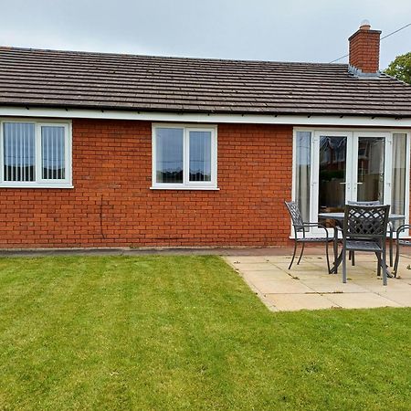 3-Bed Bungalow Near Conwy Valley Close To Castle Colwyn Bay Zewnętrze zdjęcie