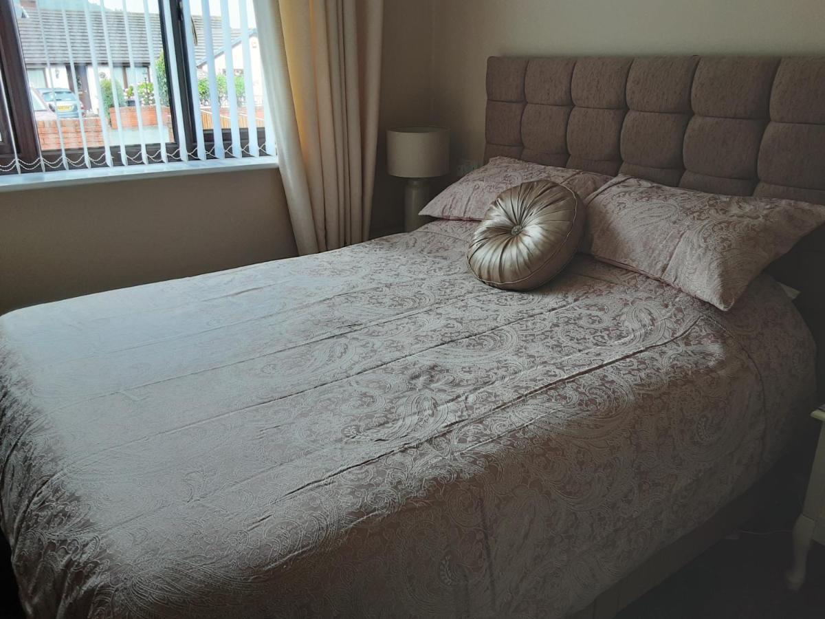 3-Bed Bungalow Near Conwy Valley Close To Castle Colwyn Bay Zewnętrze zdjęcie